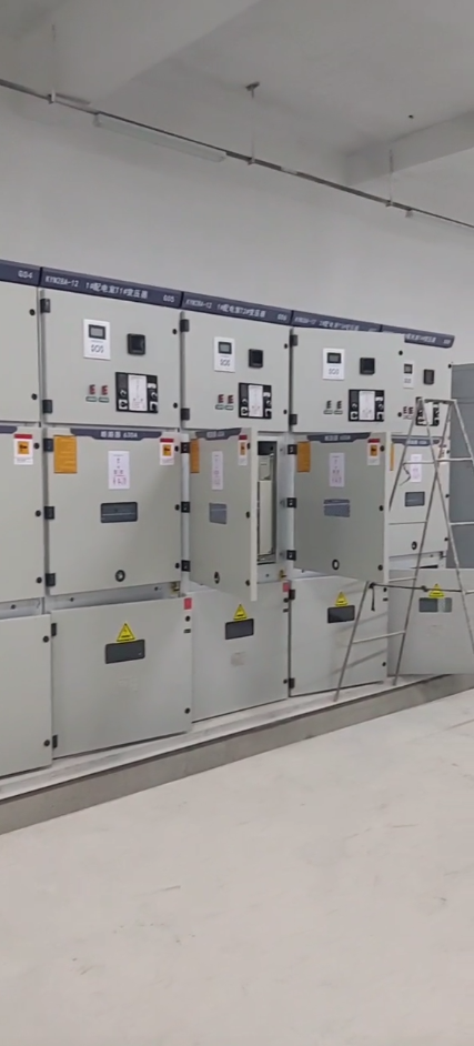 高低压柜现场安装